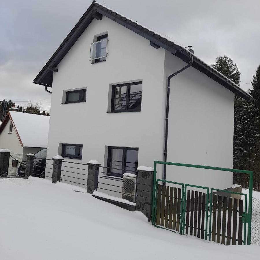 Apartmany Aktiv Lipno 리프노나드비타보브 외부 사진