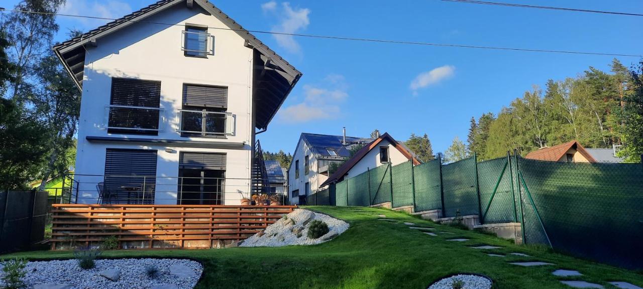 Apartmany Aktiv Lipno 리프노나드비타보브 외부 사진